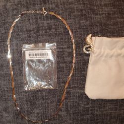 Cass Necklace