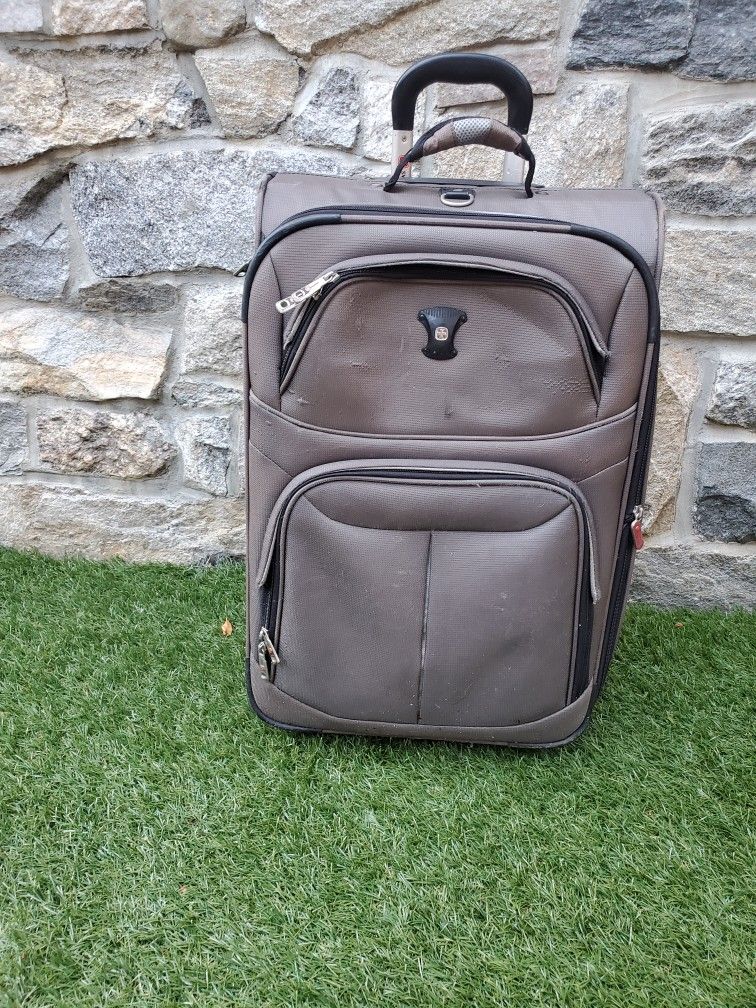 25" x 16" X 10" Expandable Suitcase On Casters $20