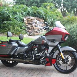 2019 Harley Davidson CVO Road Glide 