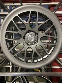 20x8.5 Axis wheels