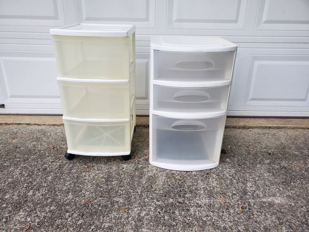 Two Plastic Storage Drawers
Organizers
