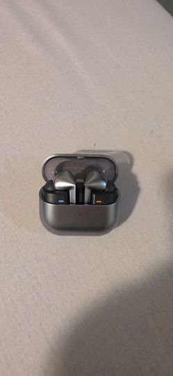 Samsung Earbuds 3 Pro