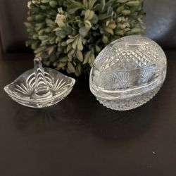 Avon Fostoria Lead Crystal Egg Trinket Bowl & Ring Holder 1970's