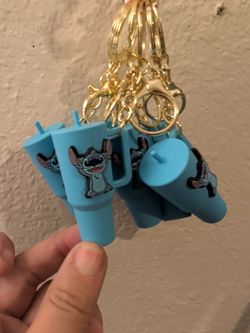 Snitch Tumbler keychains