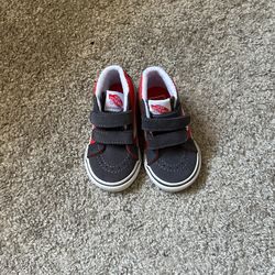 Toddler Shoes Size 4.0