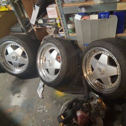 4x100 17in With  215/45r17 New Tires