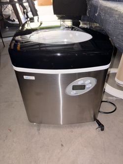NewAir Portable Countertop Ice Maker
