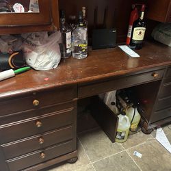 Ethan Allen Hutch And Desk 