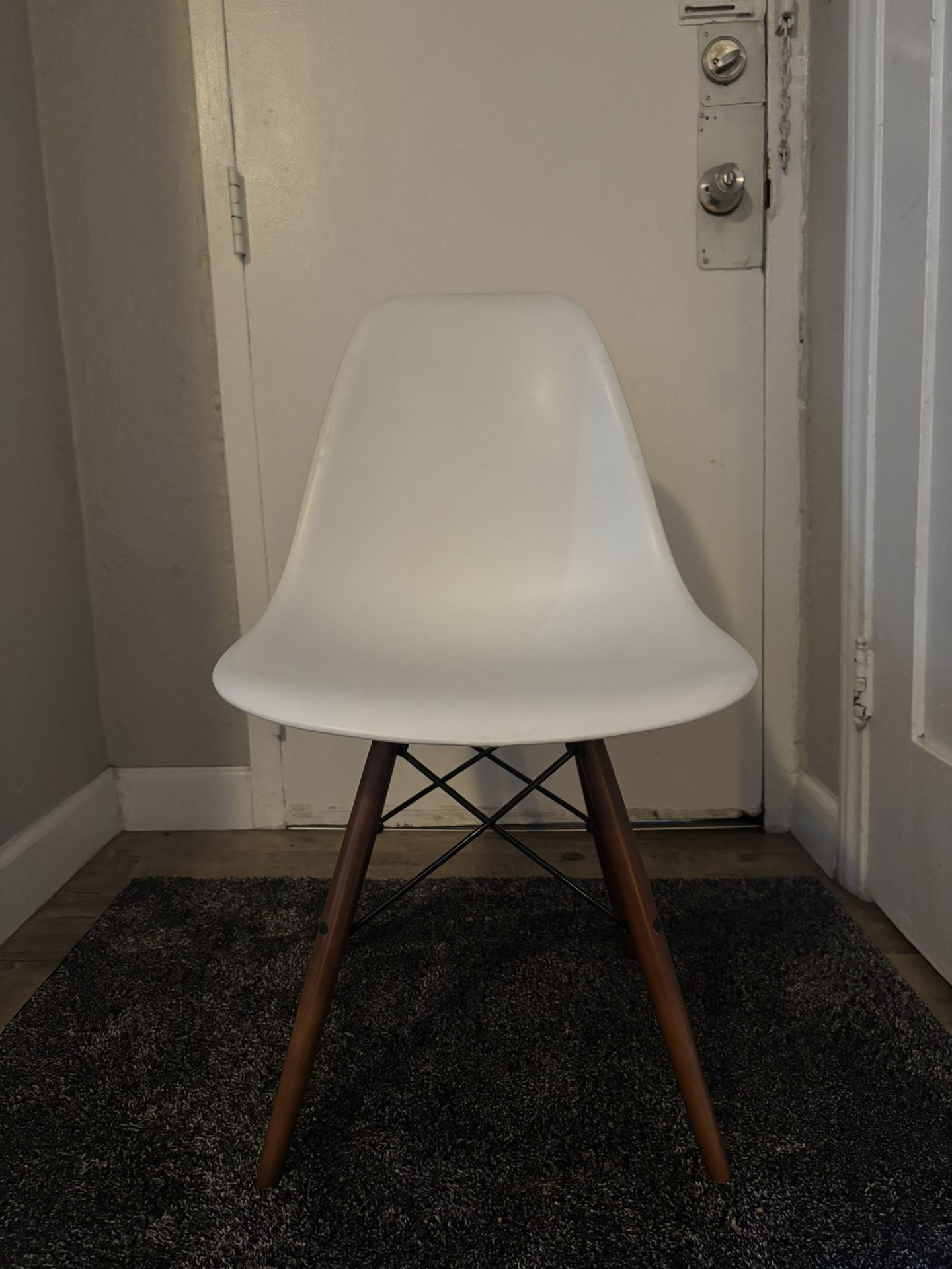 Molded Side Chair - White