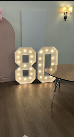 Wooden Marquee Light Up Numbers