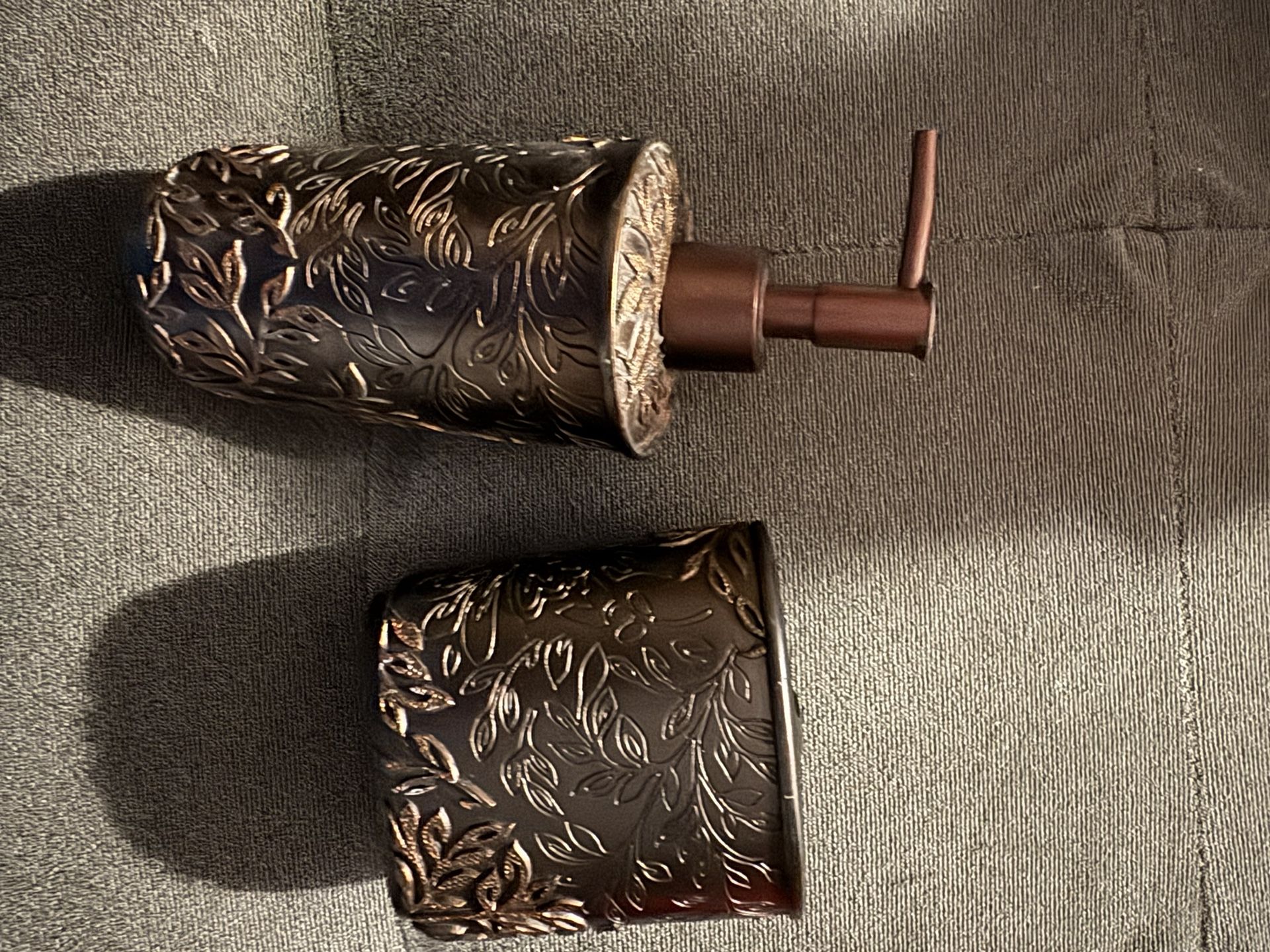 Brown Soap dispenser & toothbrush holder