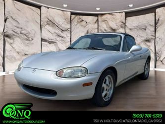 2000 Mazda MX-5 Miata