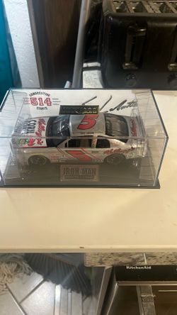 NASCAR Terry Labonte Iron Man Car 1/24 Scale