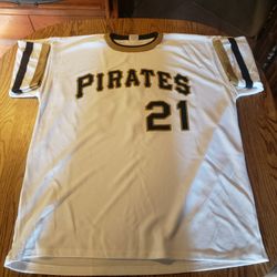 Pgh Pirates Clemente 21 Jersey Size Adult XL  New 