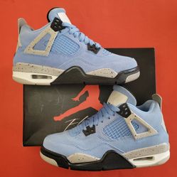 Jordan 4 University Blue Size 4.5