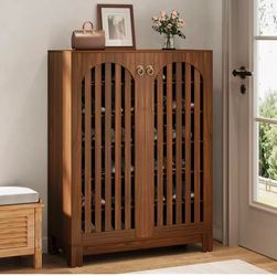 New assembled 6-Tier Shoe Cabinet, Entryway Shoe Storage Rack with Airy Doors