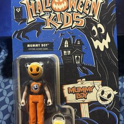 Super 7 Halloween Kids Mummy Boy
