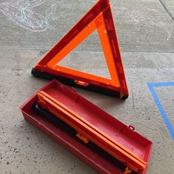 Emergency Triangle