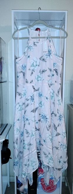 Beautiful Maxi dresses size Large