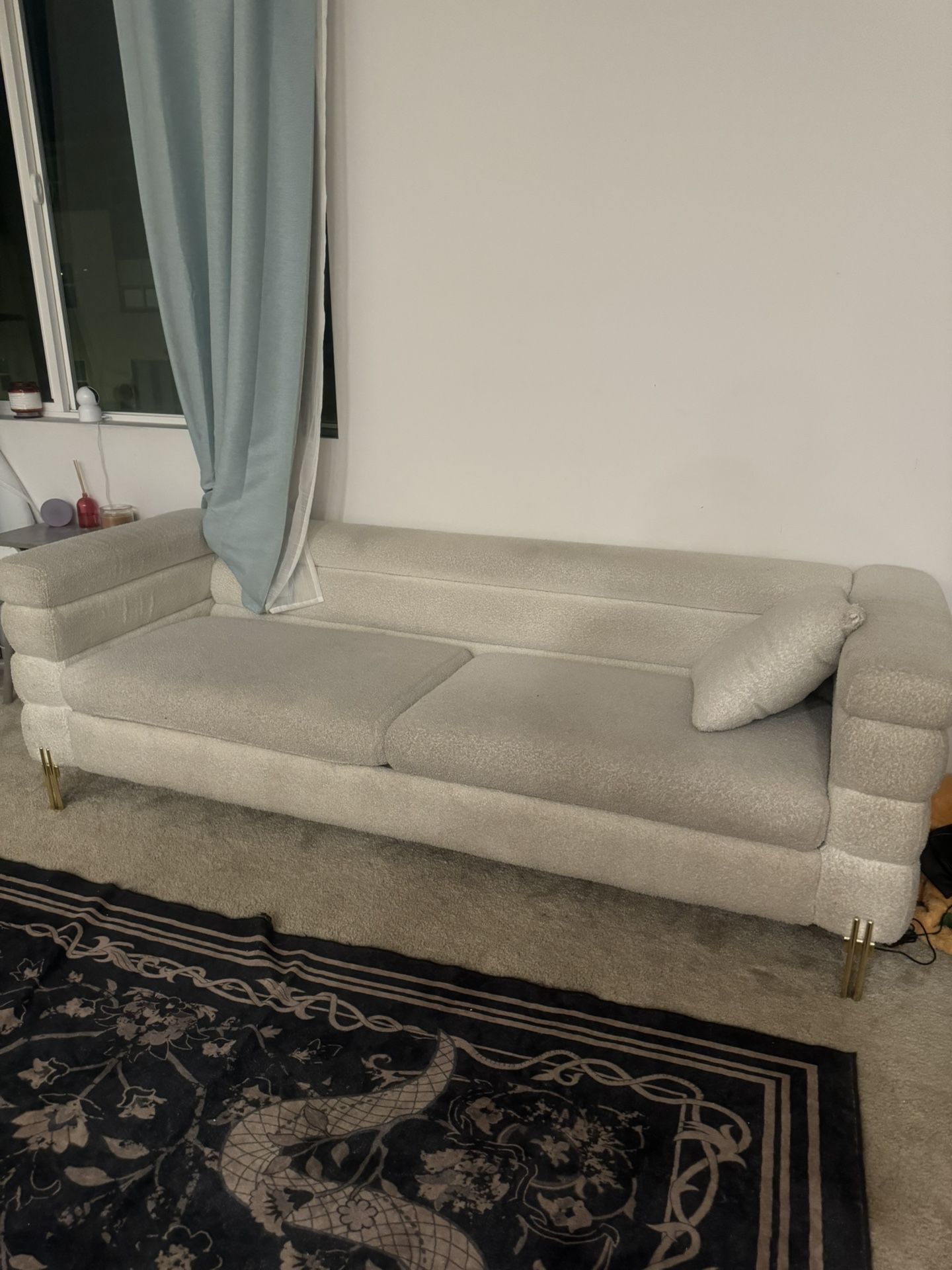 Free Couch