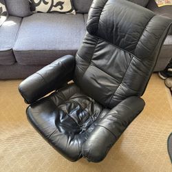 Ottoman Recliner Chair W Stand  