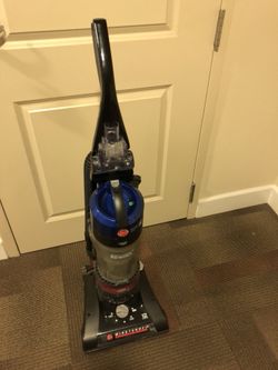 Excellent condition Hoover Windtunnel 12amp vacuum.