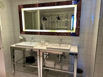 Listing 1 – LED Bathroom Mirror – $350  Title: Modern LED Bathroom Mirror – $350