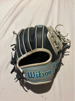 Wilson A2000