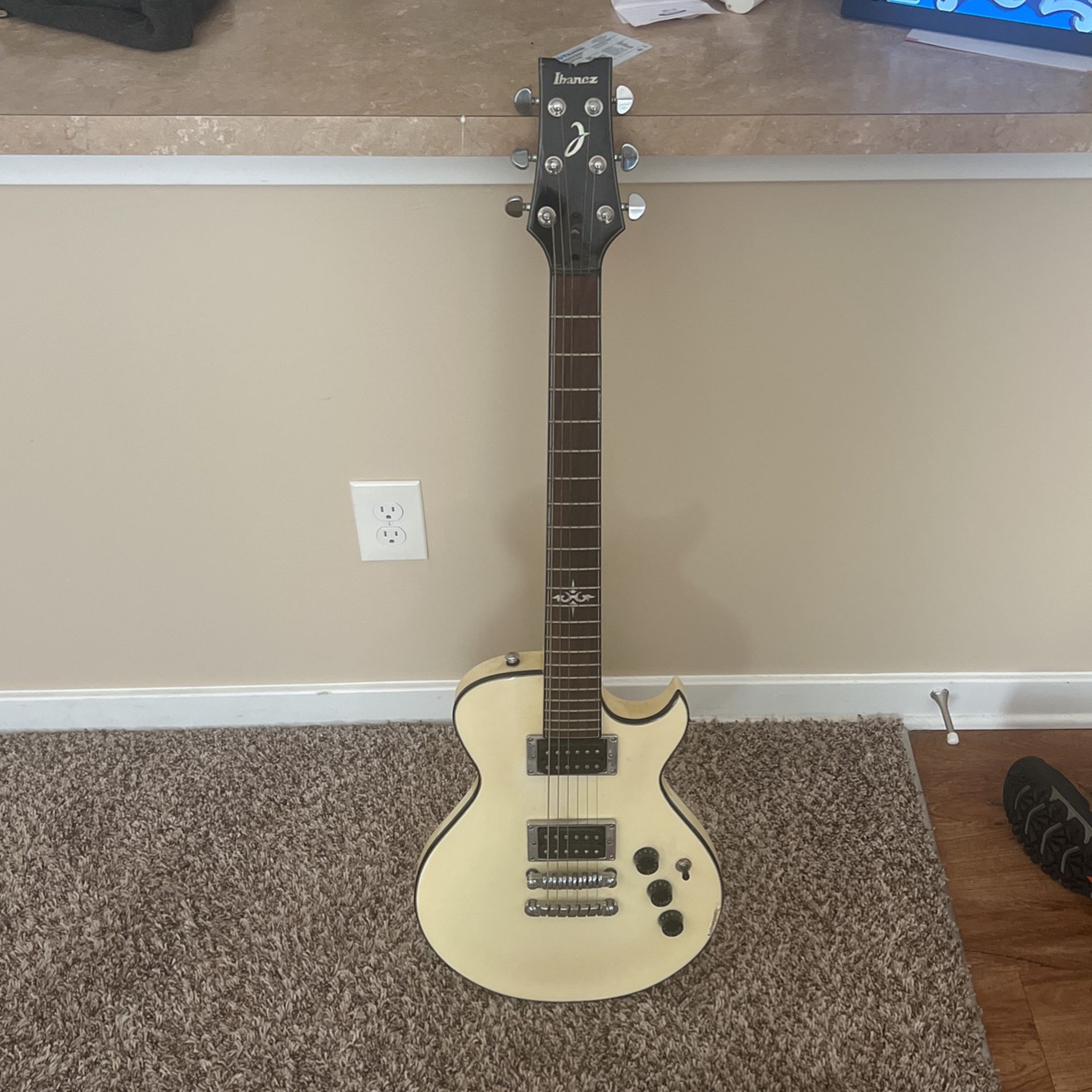 Ibanez “art” Guitar For Sale