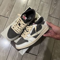 Travis Scott Reverse Mocha Lows