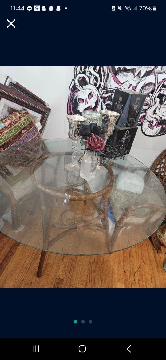 Glass Table With 4 Chairs