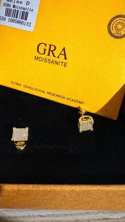 10k gold earrings