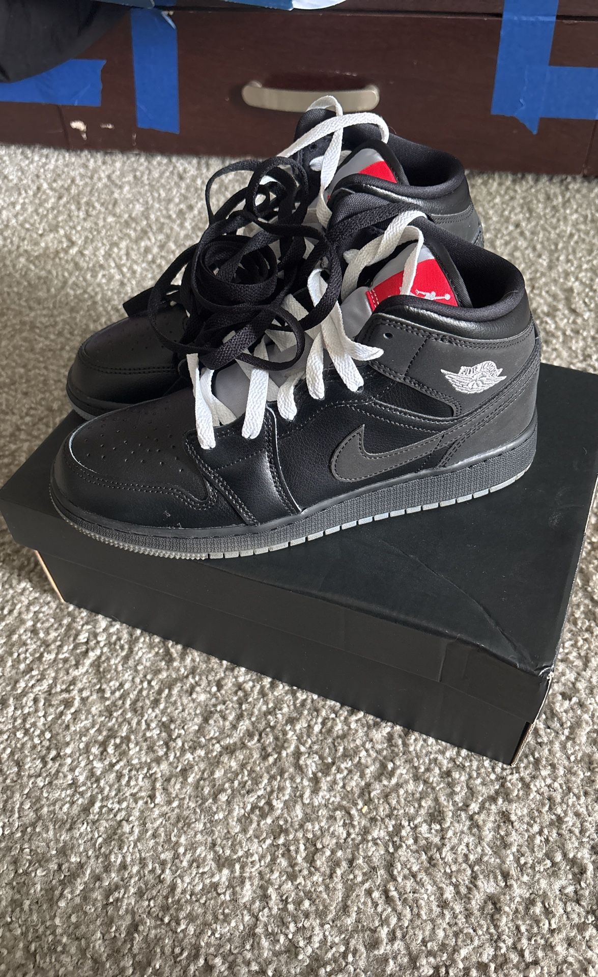 Air Jordan 1 MID Black Metallic Reimagined 