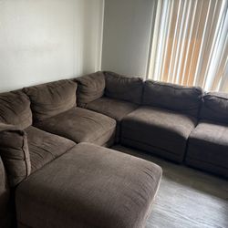 Sectional Couch 