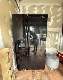 Black whirlpool Fridge 36