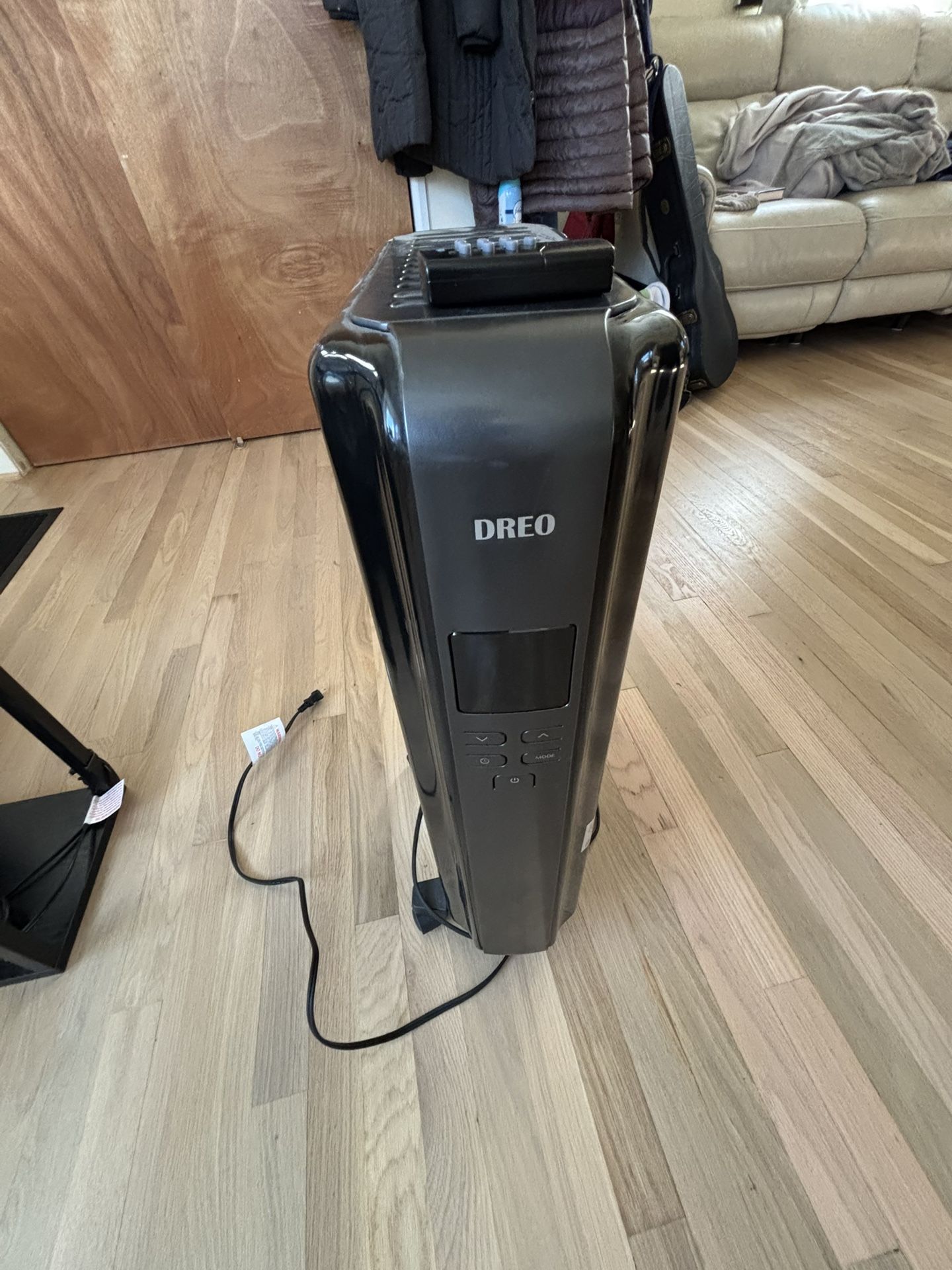 Dreo Oil-Filled Radiator Heater – with Remote & Safety Featur