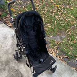 Vue By Baby Jogger Stroller 