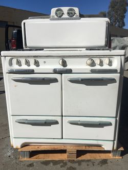 Antique Wedgewood Stove.