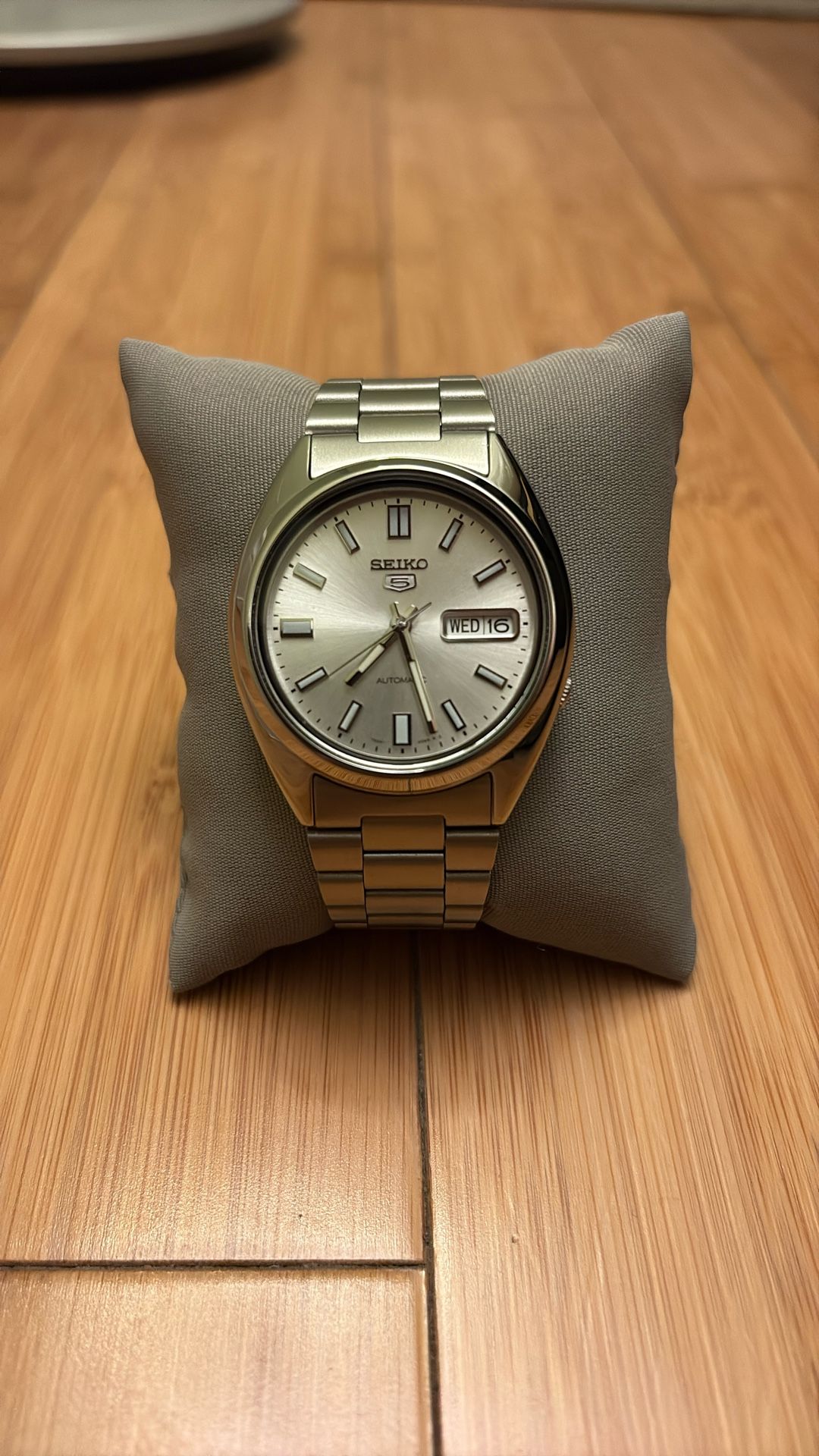 Seiko 5 SNXS73K Silver