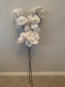 Flowers White Decor 