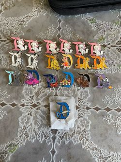 Disney pins