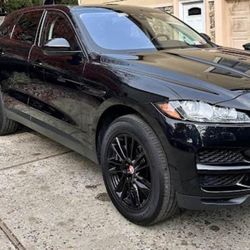 2019 Jaguar F-Pace