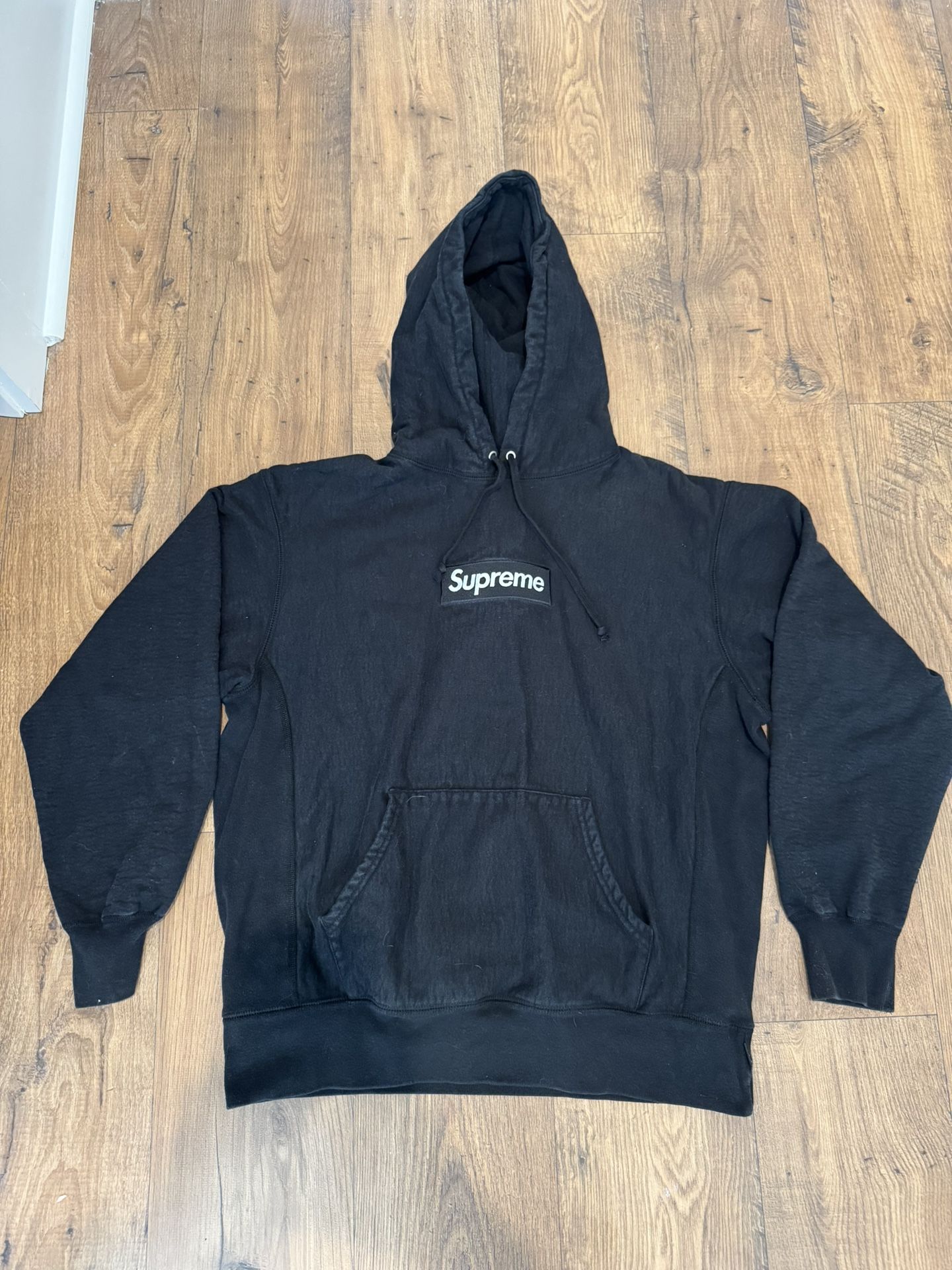 2021 Black Supreme Hoodie Size Small