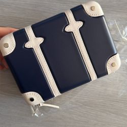 Globe Trotter Navy Blue ANA First Class Toiletry Amenity