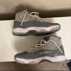 Jordan 11 Cool Grey Size: 10