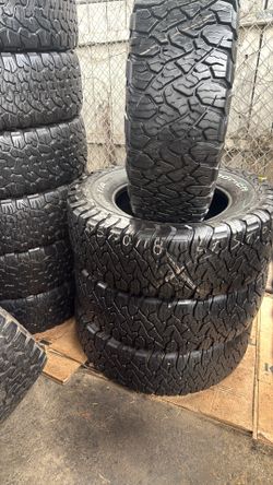 SET BFGOODRICH ALL-TERRAIN KO3 (4) 275-70 R18lt