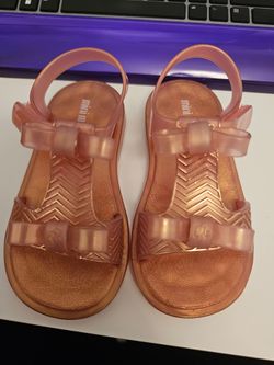 Mini Melissa Barbie Size 8