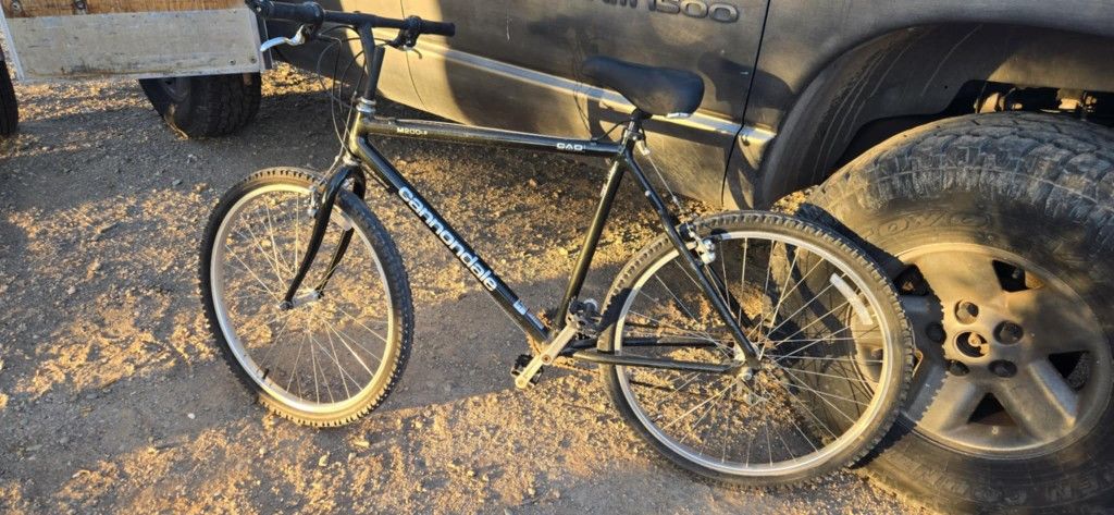 Vintage Cannondale 26" mountain bike