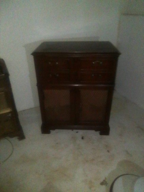 Antique Magnavox Console Combo
