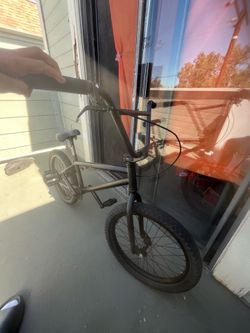 Bmx bike black